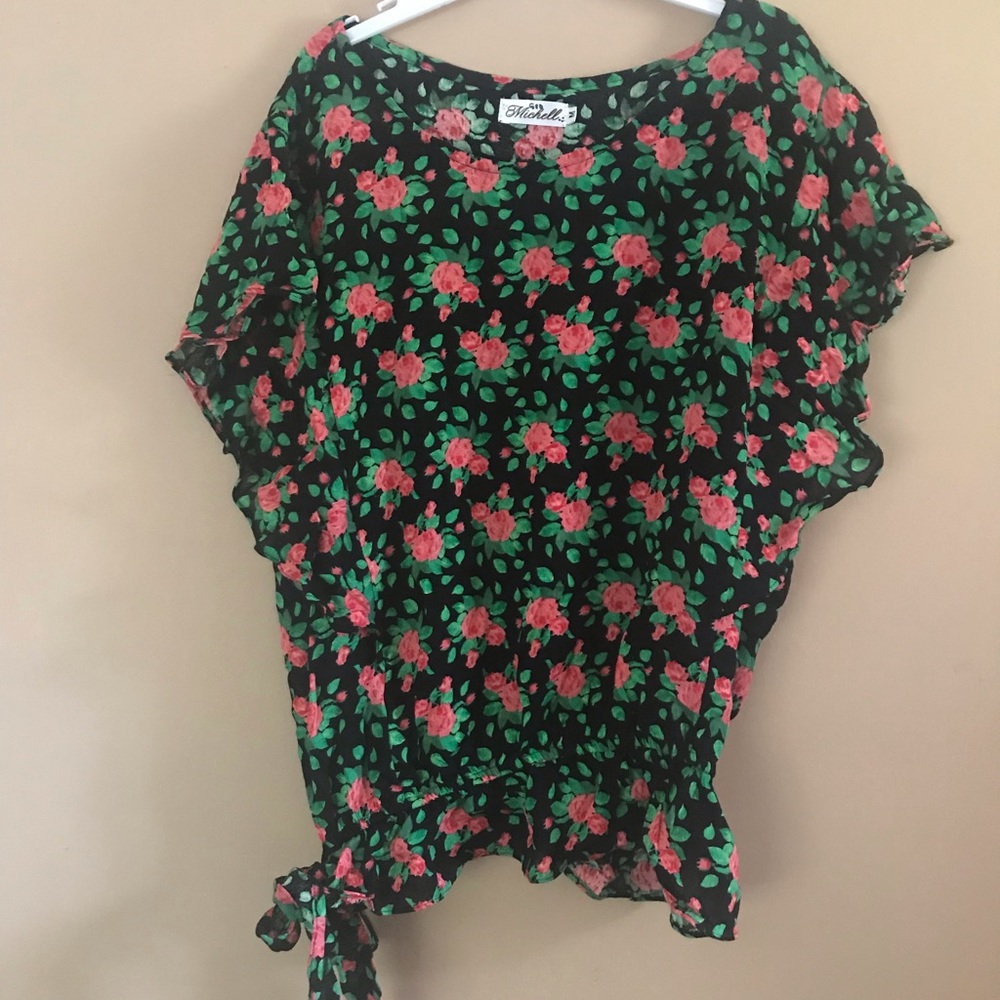 Short sleeve blouse